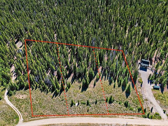 2nd image of 110 Gold Pan Lane
