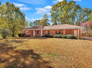 101 Lakeview Dr, Seneca, SC 29672