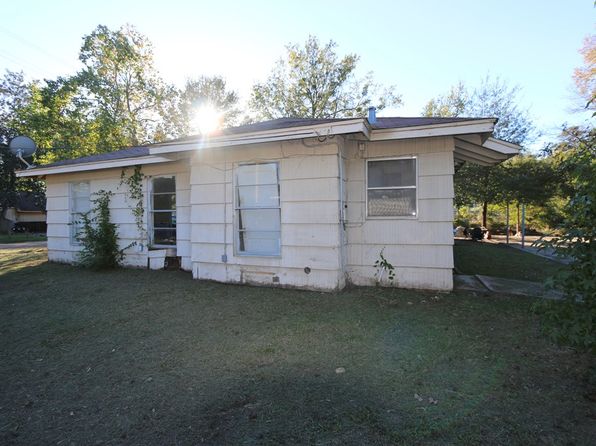 500/502 College St, Jasper, TX 75951