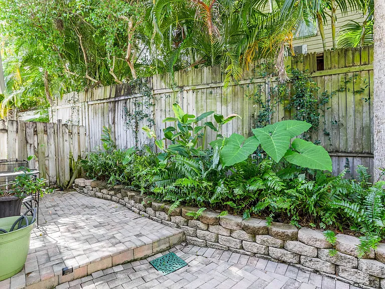 6 Fisher Ln — Photo 26