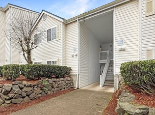 11002 SE Petrovitsky Rd UNIT I203, Renton, WA 98055