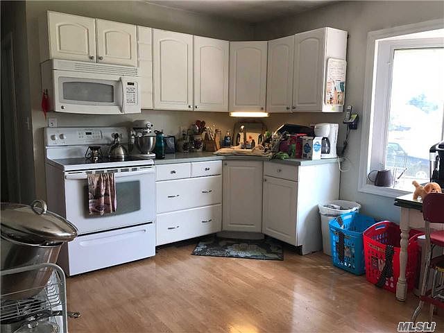 2nd image of 7 Teal Ln