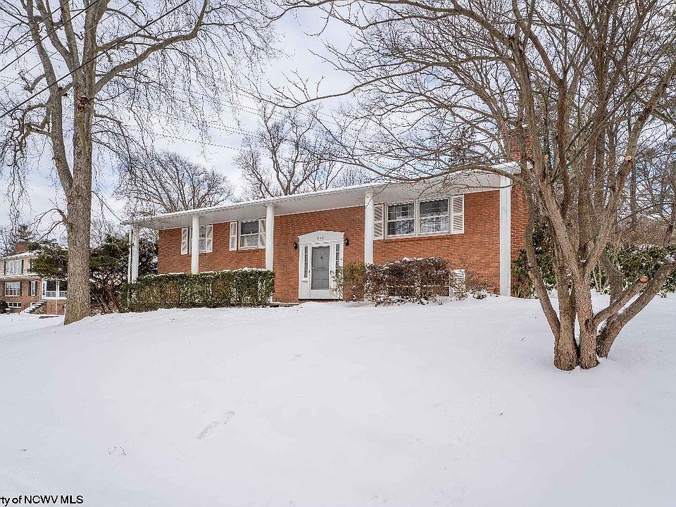 1st image of 648 Vista Pl