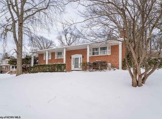 648 Vista Pl, Morgantown, WV 26505