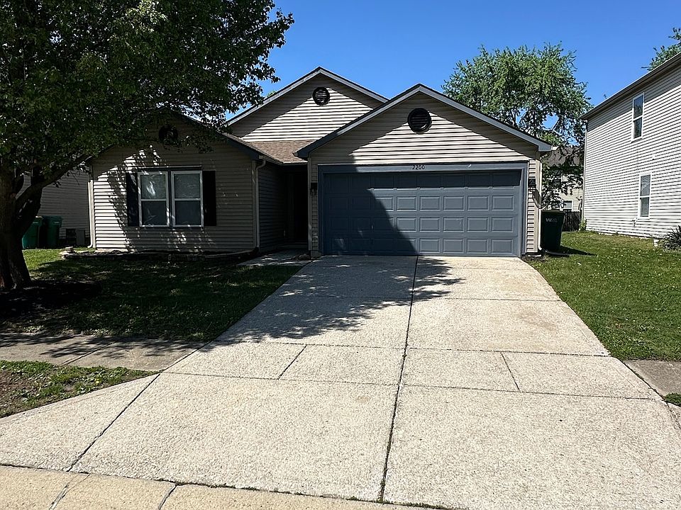 1st image of 2200 Shadowbrook Dr