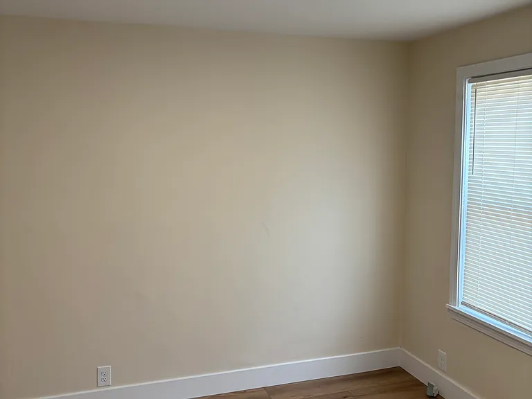 14 Sheridan St — Photo 1