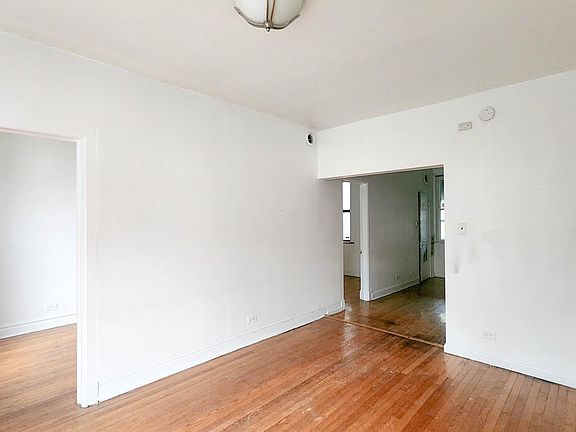 4th image of 1001 N Richmond St #1N