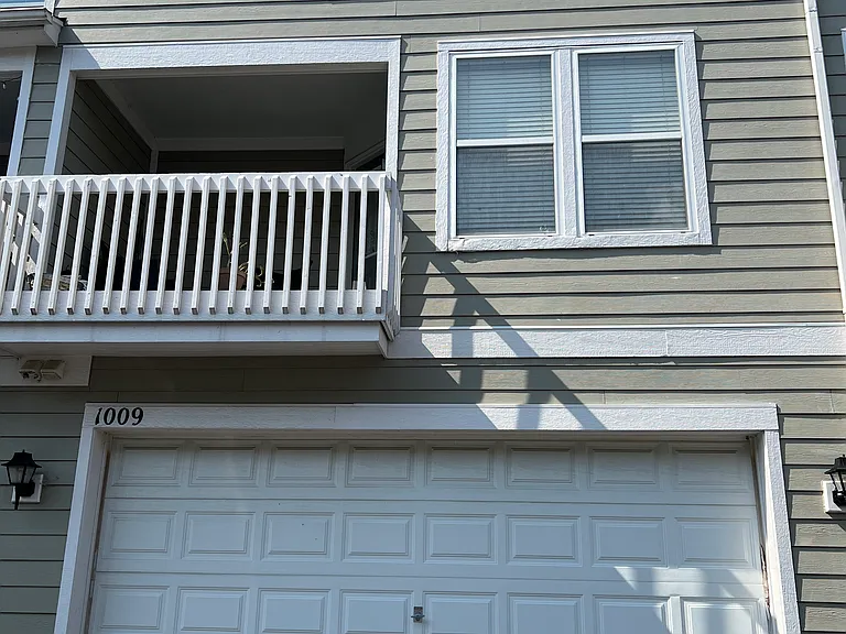 1009 Reserve Dr — Photo 7