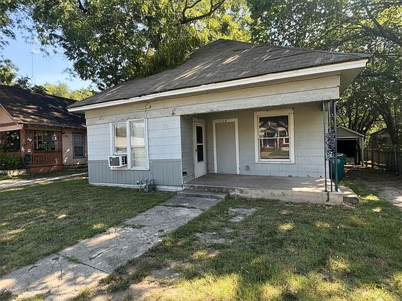 3rd image of 728 Ritchey St