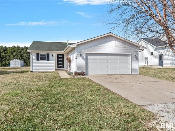 20 Spencer Dr, Edinburg, IL 62531