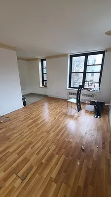 Rented by AYD Realty Inc | media 14