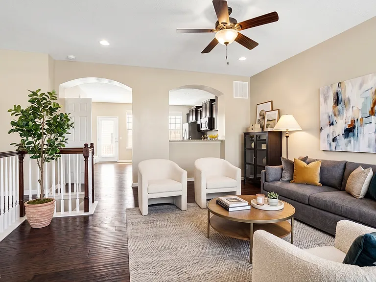 12692 Tamworth Dr — Photo 10