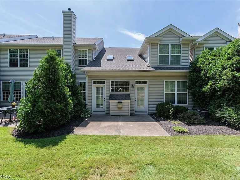 2601 Wyndgate Ct — Photo 35