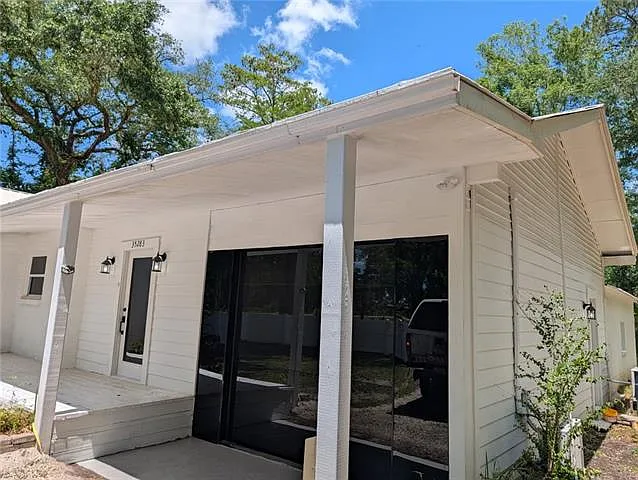 35283 Fleetwood Dr — Photo 32