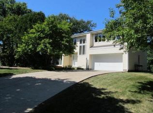 6 Firestone Ct, Madison, WI 53717