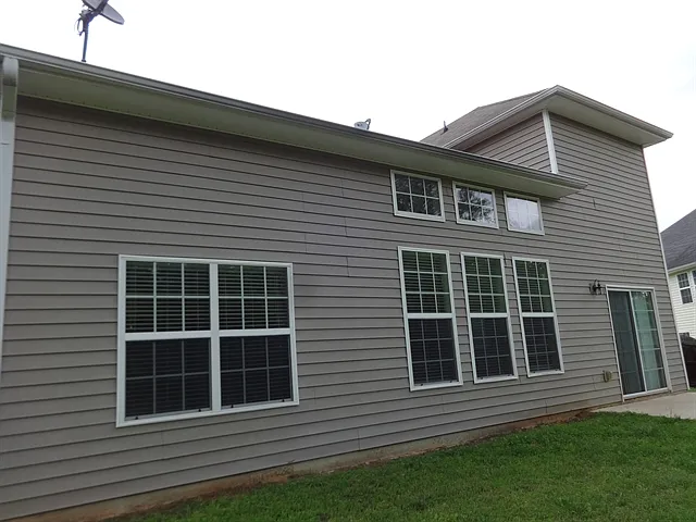 2933 Eureka Cir — Photo 13