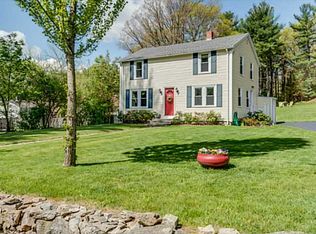 25 Cady St, Coventry, RI 02816