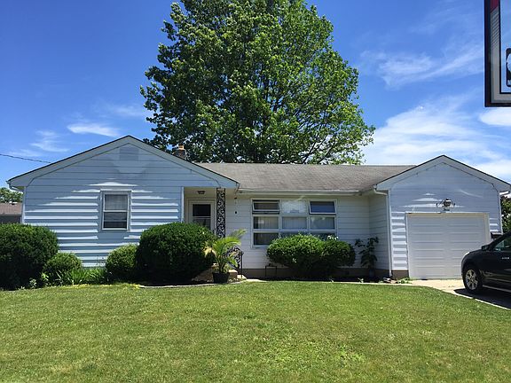 2nd image of 3 Ann Marie Dr