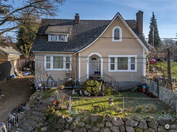 811 S Stevens Street, Tacoma, WA 98405