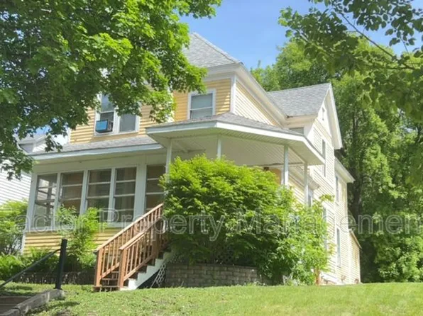 815 N 4th St, Mankato, MN 56001