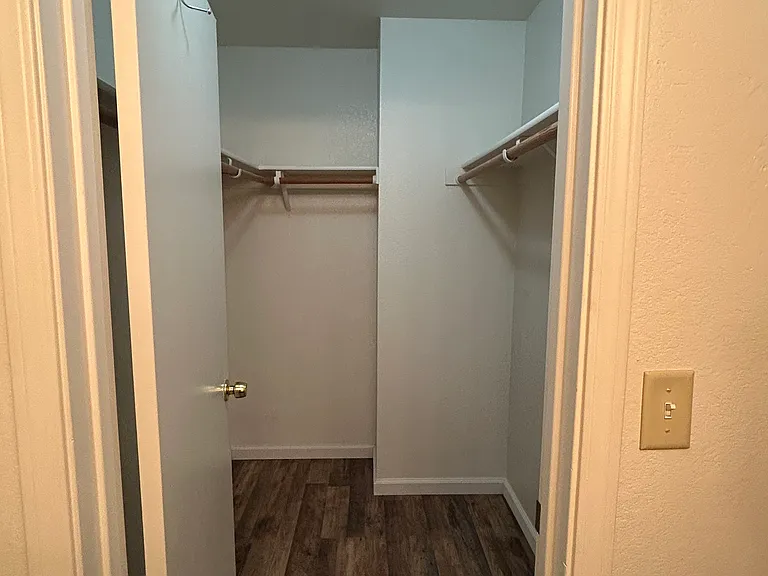 1531 Highland Dr #2 — Photo 11