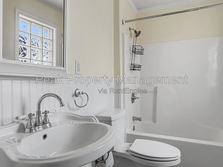 3120 Parkwood Ave #B — Photo 16