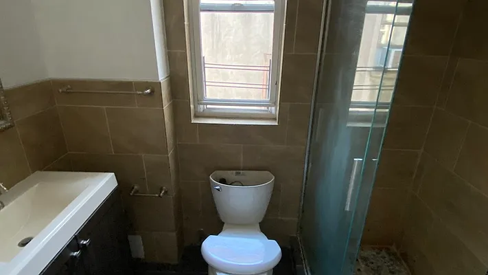Rented by Nooklyn NYC LLC | media 7