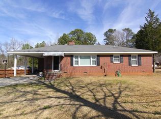 210 Sagewood Rd, Greenwood, SC 29646