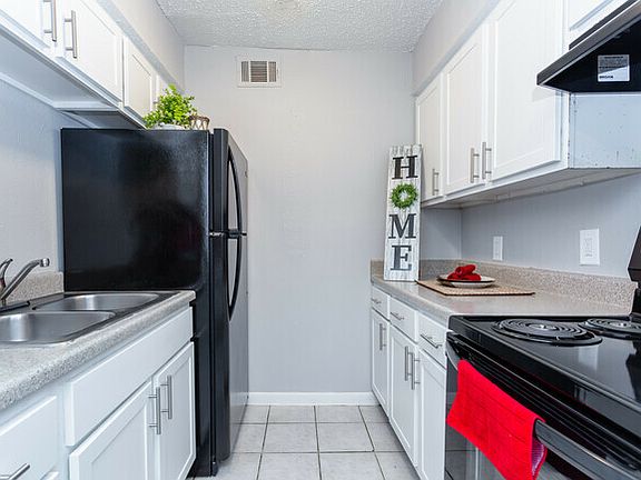 5th image of 4950 Wadsworth Dr #27-1069