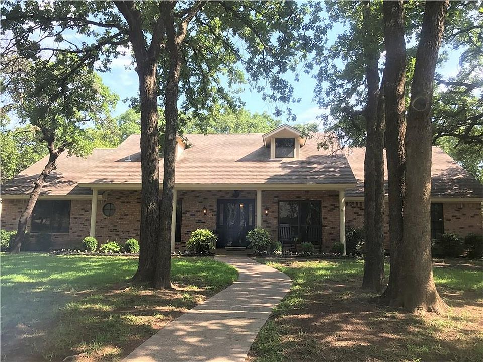 1st image of 509 Chisolm Ct