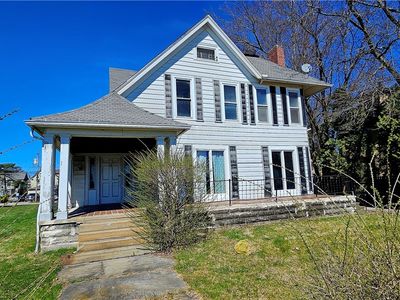 345 5th St, Elyria, OH, 44035