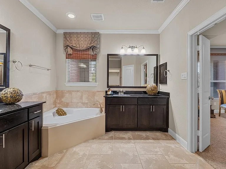 416 Via Regatta Dr — Photo 28