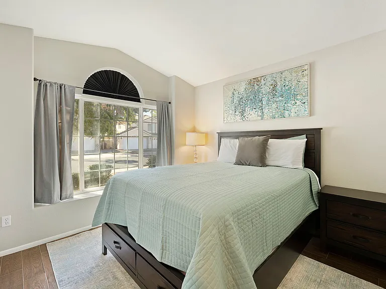 842 W Cooley Dr — Photo 24