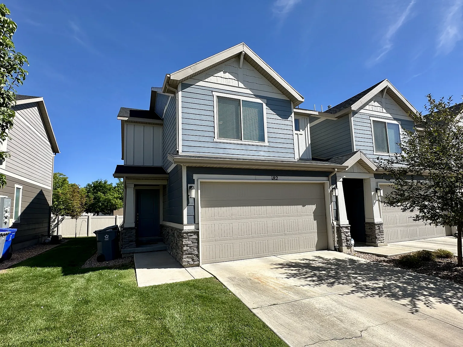 182 E Riverbend Rd - ELB - 1 — Photo 1