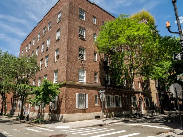 27 Commerce Street image 10 of 10