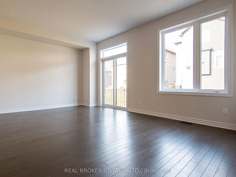 1022 Kijik Cres — Photo 14