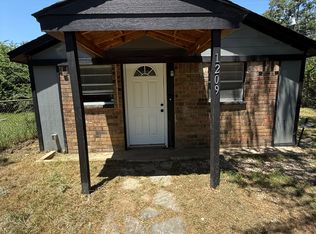 1209 Glenda Dr, Bedford, TX 76022
