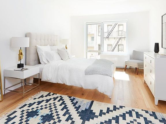 4th image of 4129 24th St APT 7D