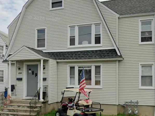 594 Courtland Ave #3, Bridgeport, CT 06605