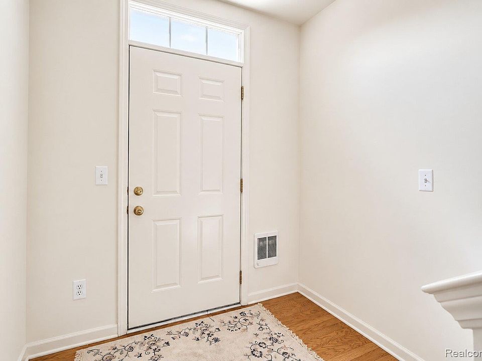 3237 Newbury Pl, photo 28