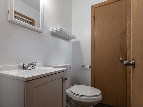 5th image of 4672 N 118th St