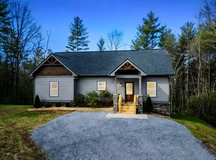 325 River Mountain Rd, Murphy, NC 28906