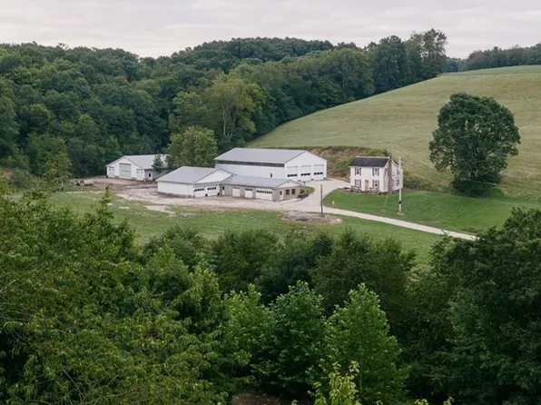 3116 Nickel Rd, Salineville, OH 43945