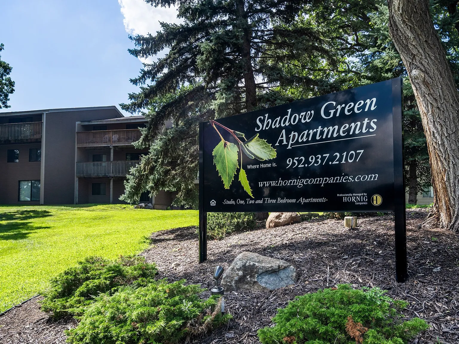 Shadow Green Apartments — Photo 1