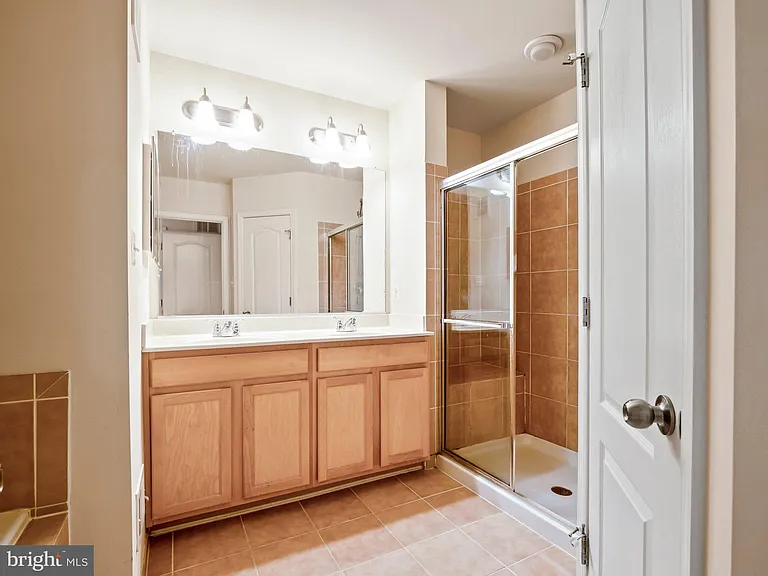304 Orchard Ridge Dr — Photo 26