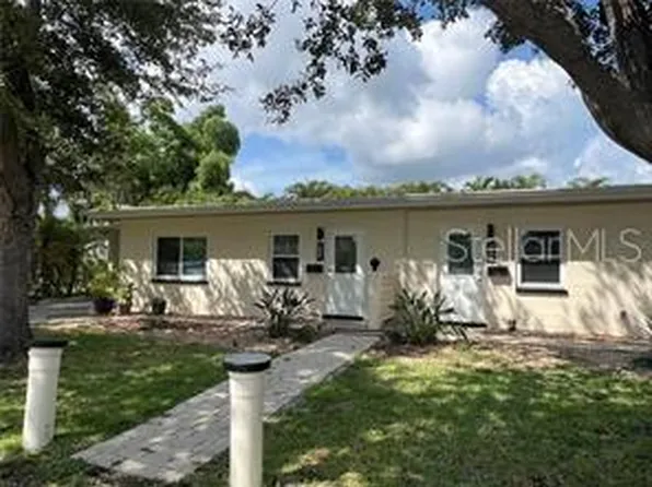 418 Durrance St #A, Punta Gorda, FL 33950