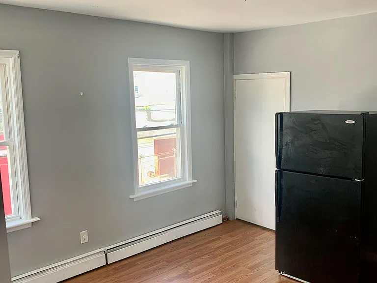 151 Regent Ave #2-3 — Photo 5