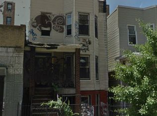 114 E 198th St, Bronx, NY 10468
