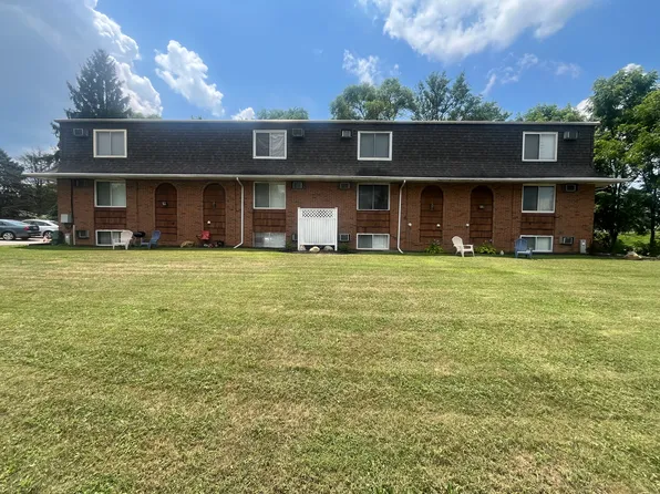 3795 Mount Pleasant St NW APT 20, North Canton, OH 44720