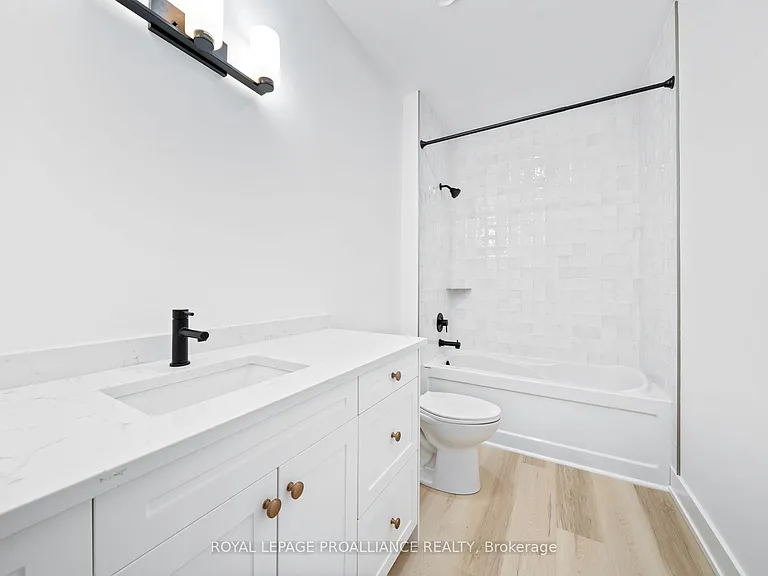 941 Charles Wilson Pkwy #201 — Photo 11